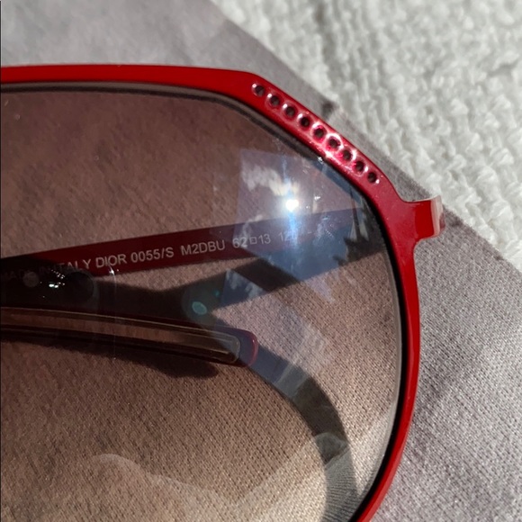 Dior Metal Aviator Sunglasses - Picture 9 of 14